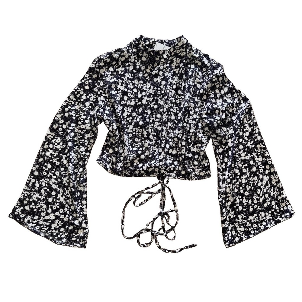 ASTR Black Daisy High Neck Long Bell Sleeve Tie Waist Open Back Crop Top S NWT